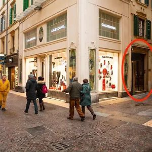 Incantevole Residenza Difronte A Casa Giulietta Appartamento